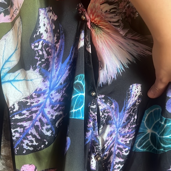 Roberto Cavalli cardigan with 100% silk - Picture 3 of 7